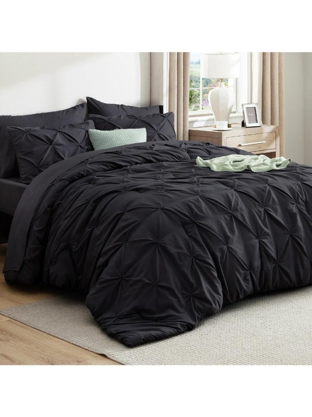 Cozy 7-Piece Full Size Comforter Set with Sheets, Black Bedding for Ultimate
